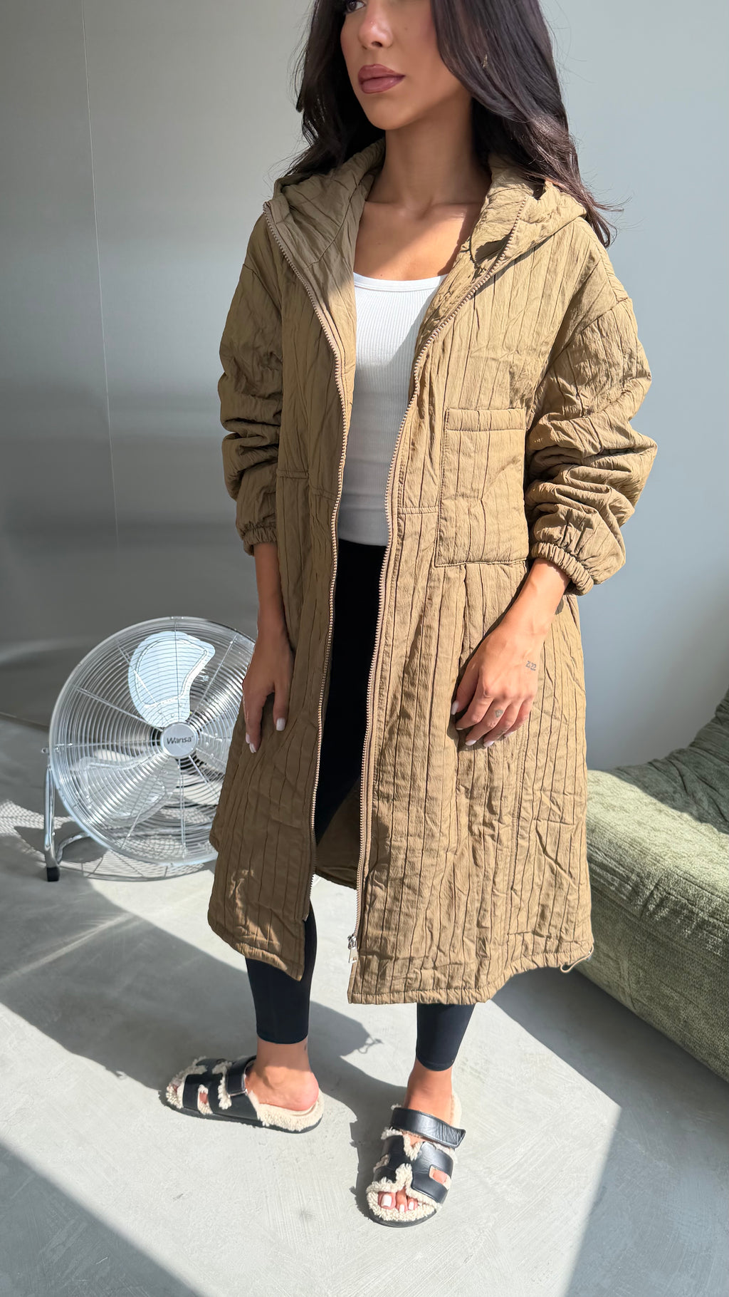 Light puffer jacket