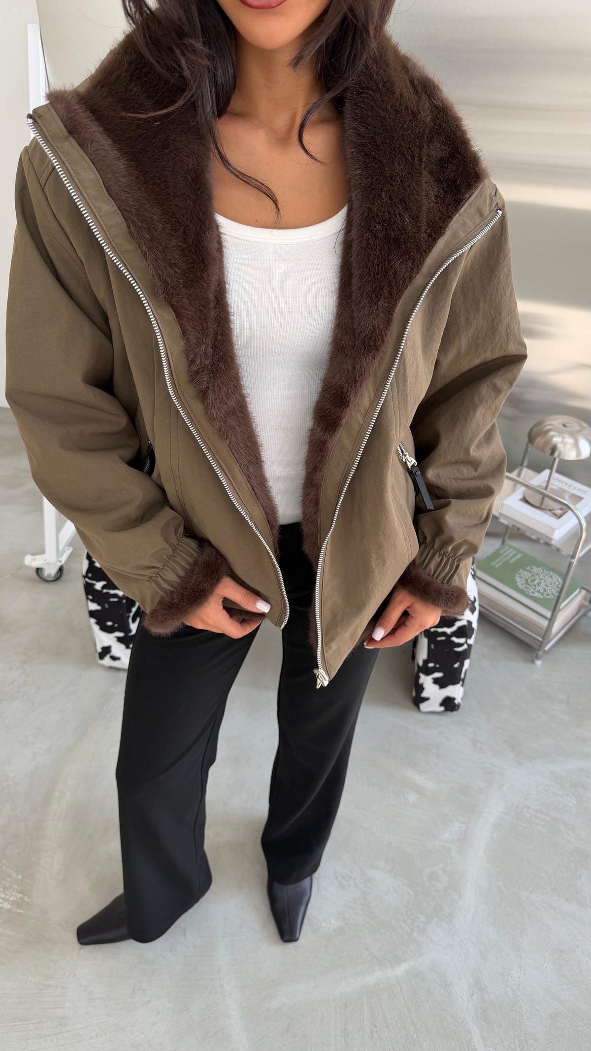Double-faced jacket (parka-fur)